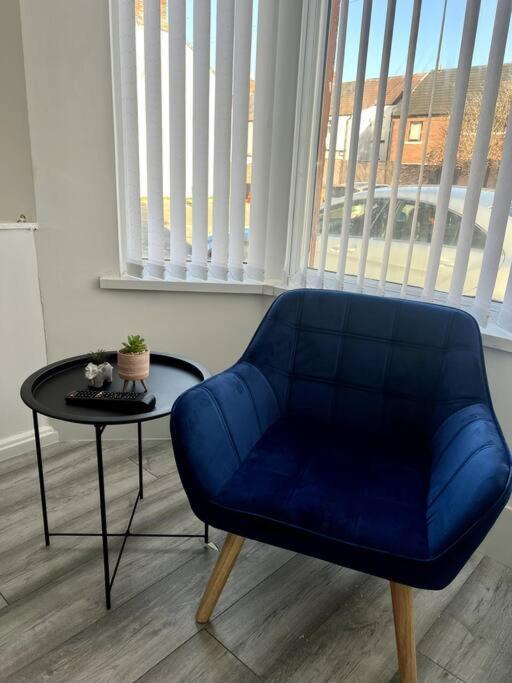 No. 51 - Modern 4 Bed * Liverpool
